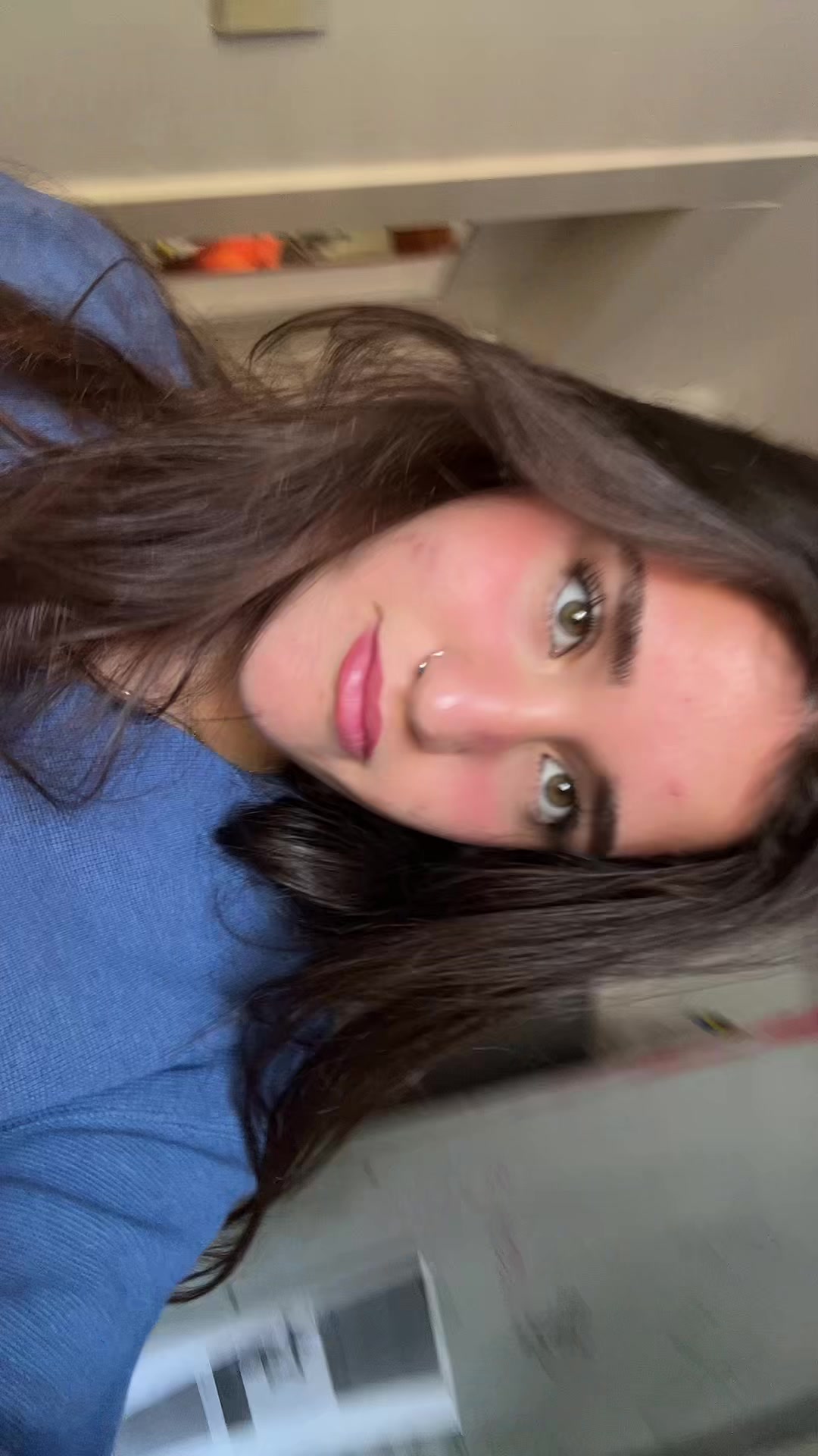 @🦋