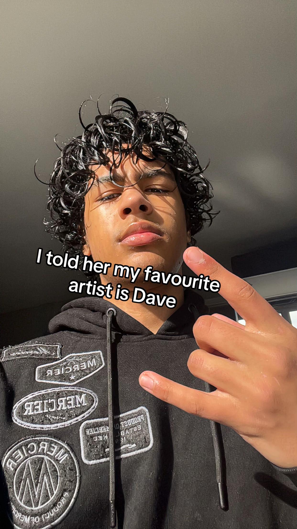 @KM