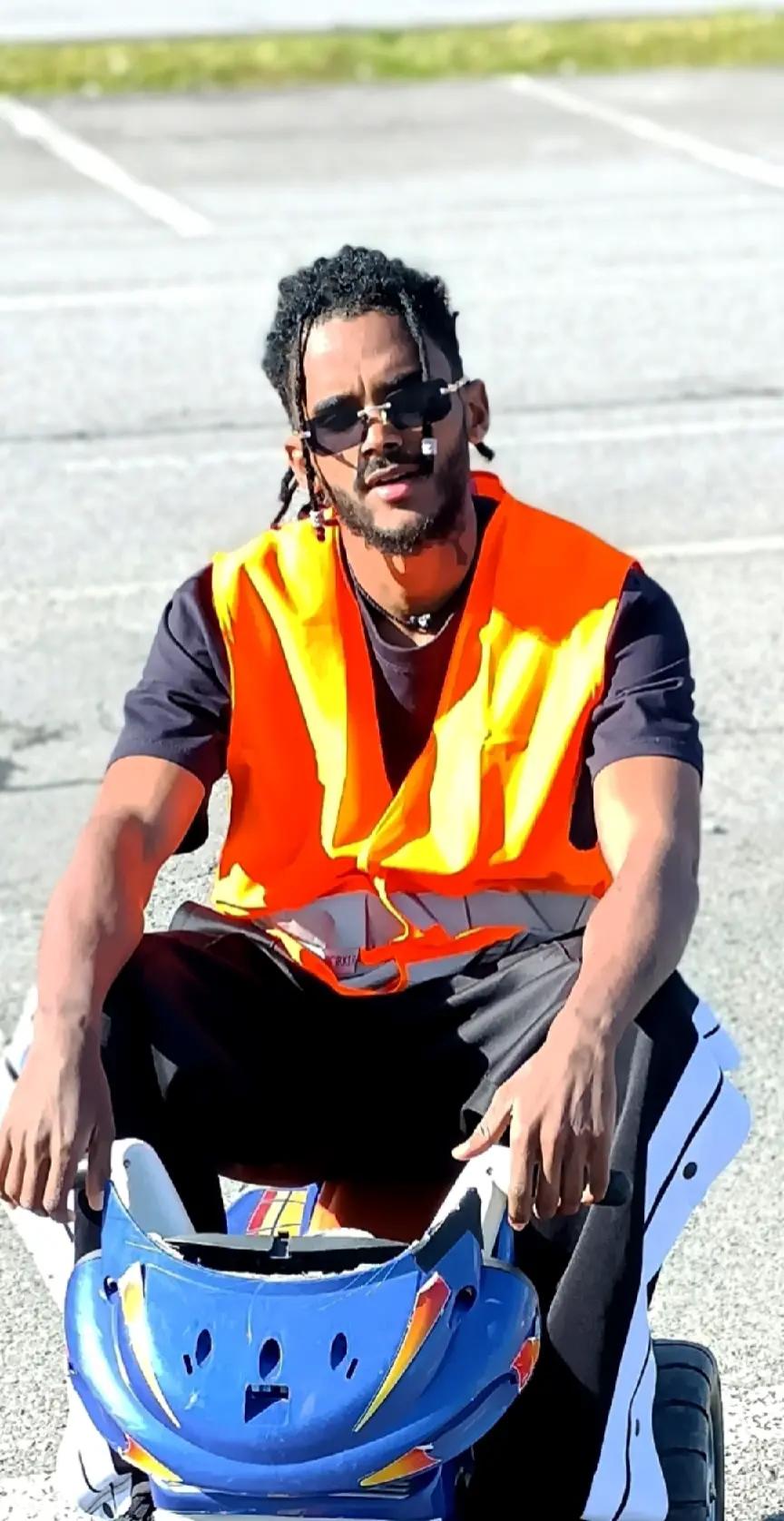 @Devani official