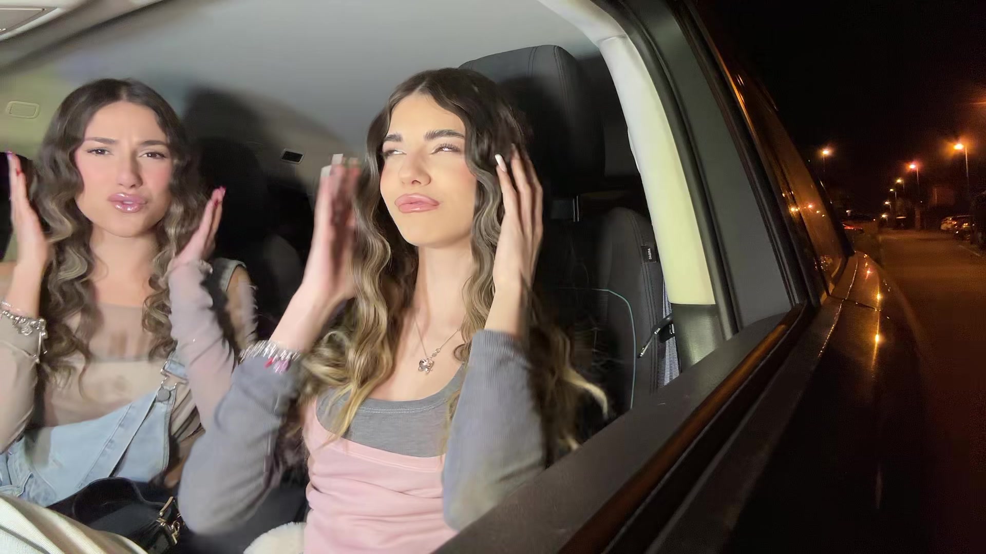 @Nicole Sanitate