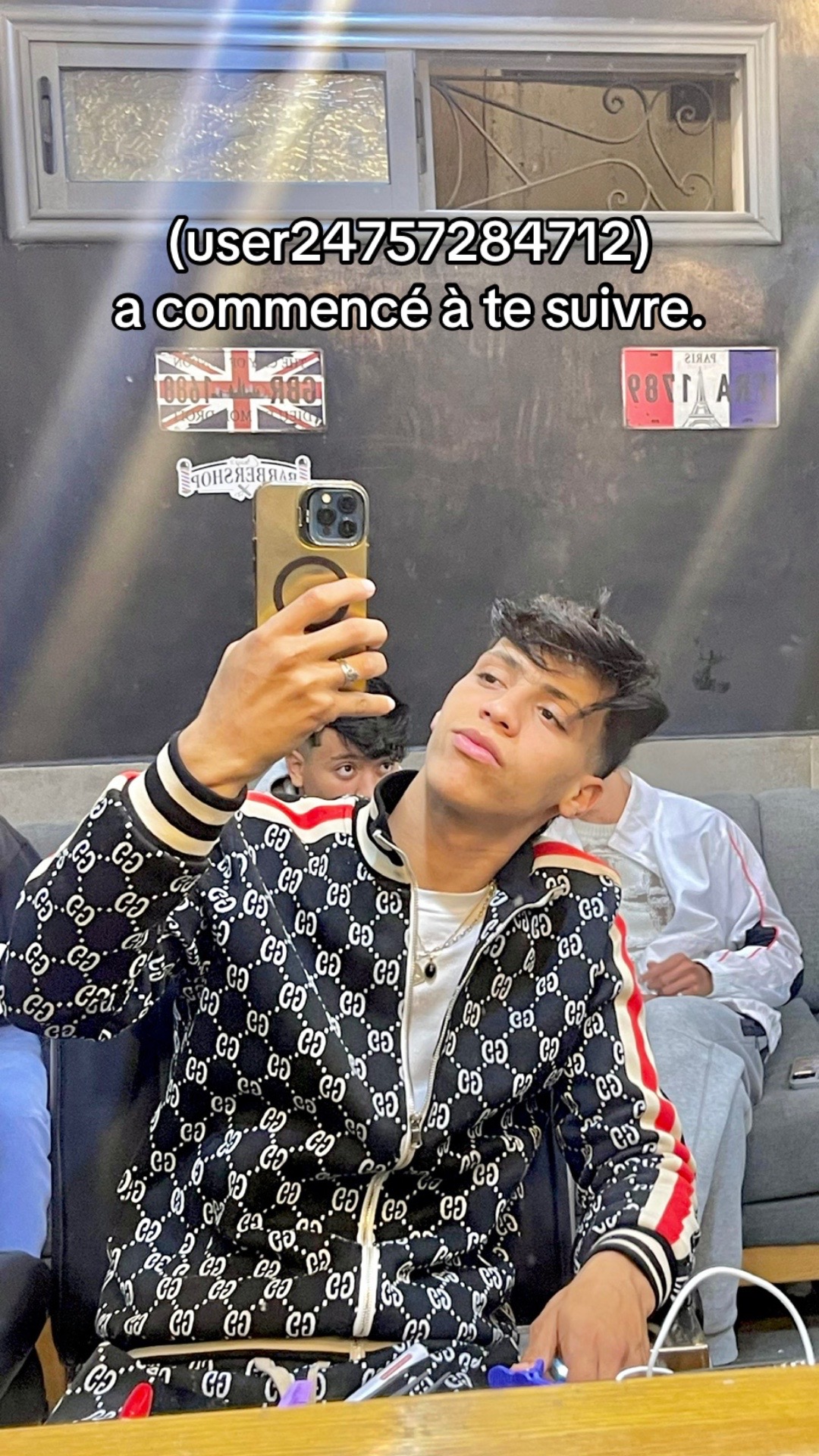 @YU📲