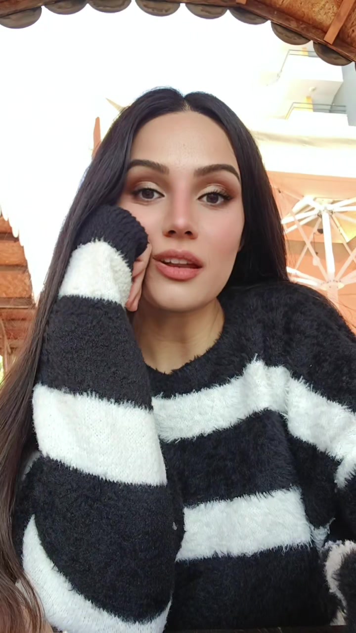 @&Ouml;znur Akar