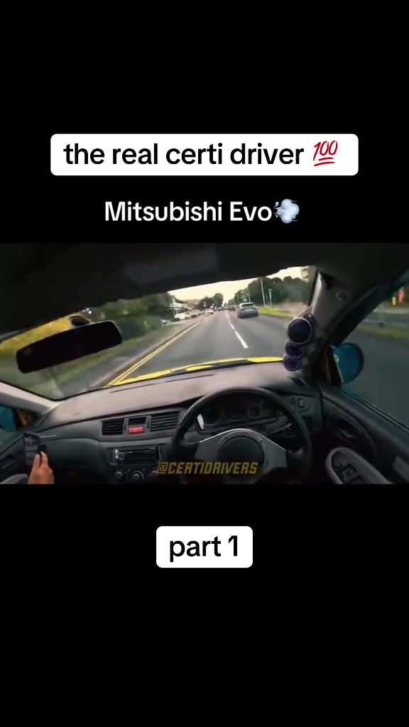 @c3rtiwhips 🇬🇧