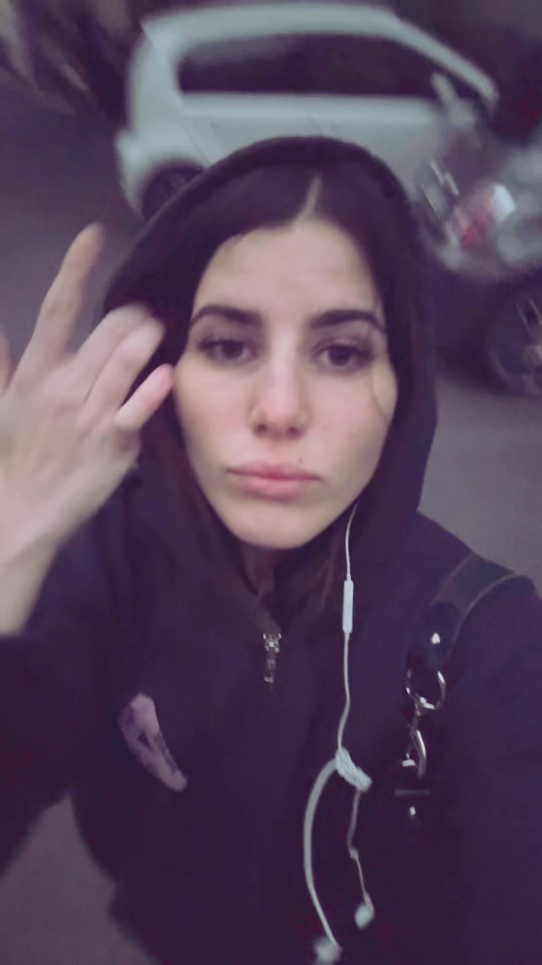 @mia