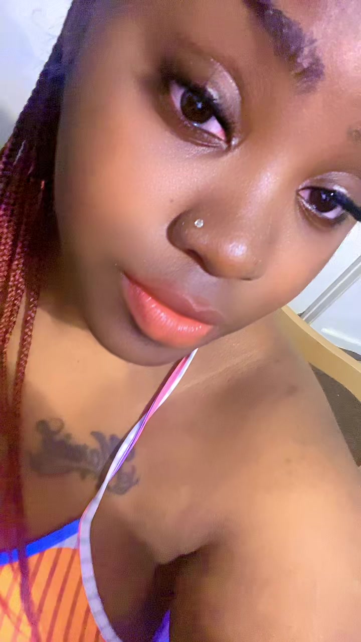 @Deeshort26