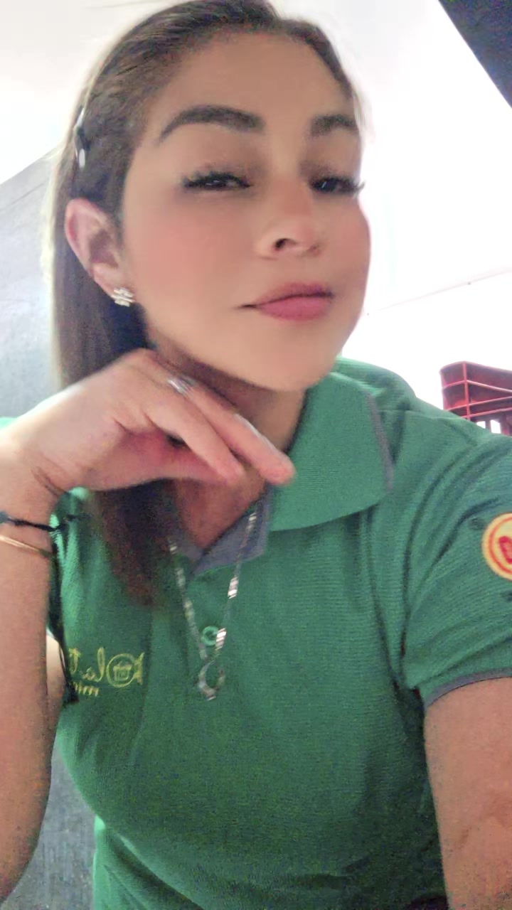 @Isa Manuda🐝