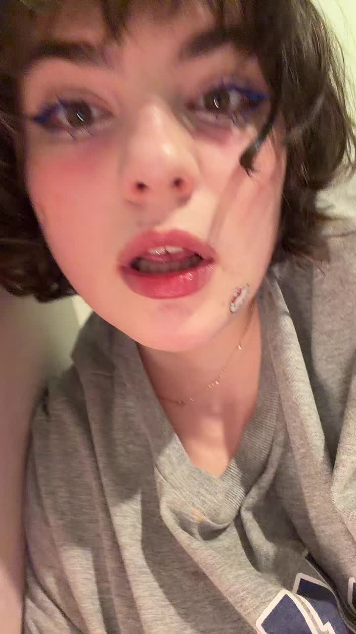 @nadia