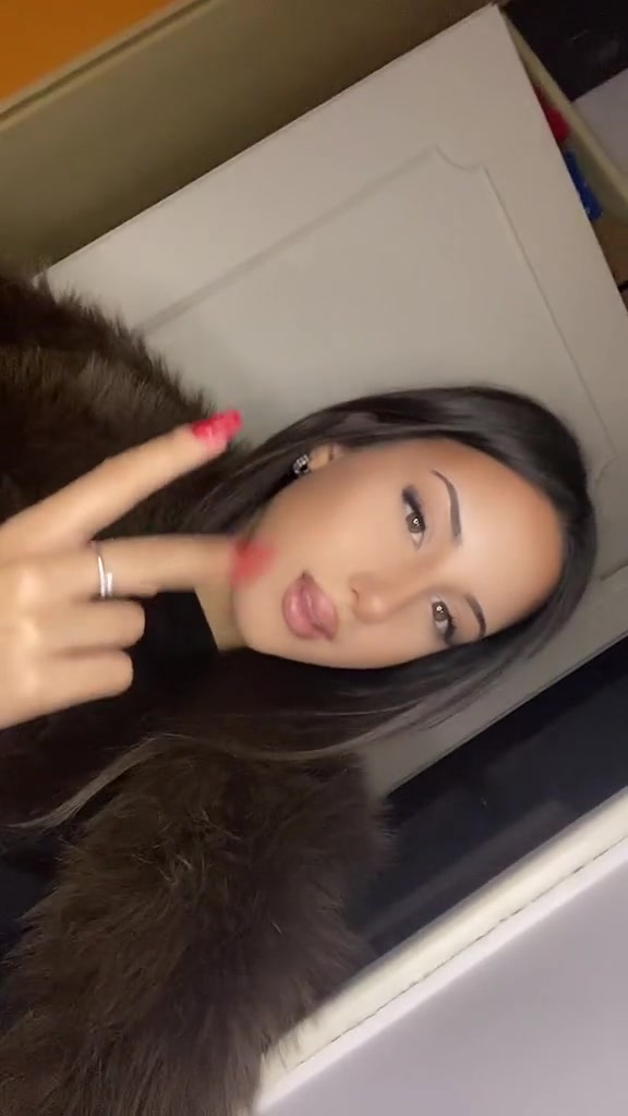 @alessandra