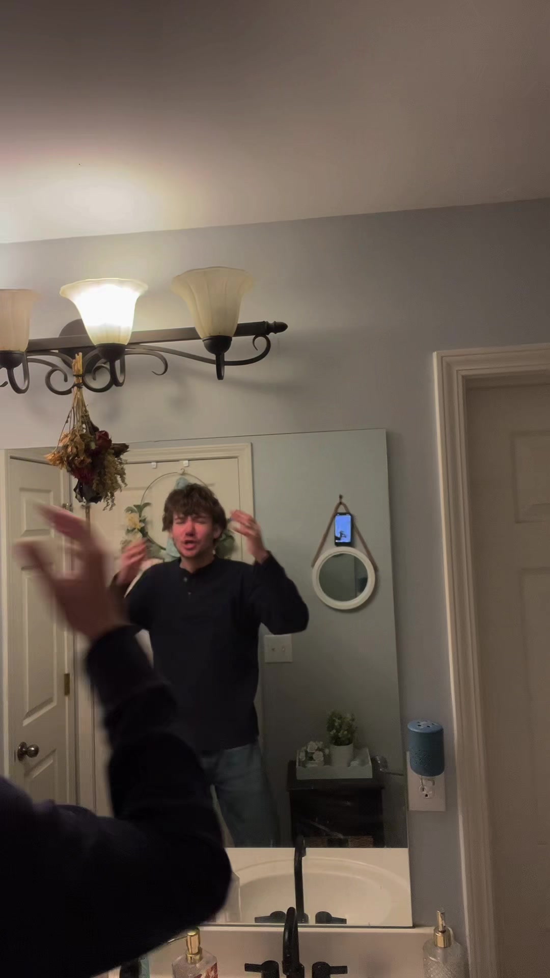 @PopWrld666
