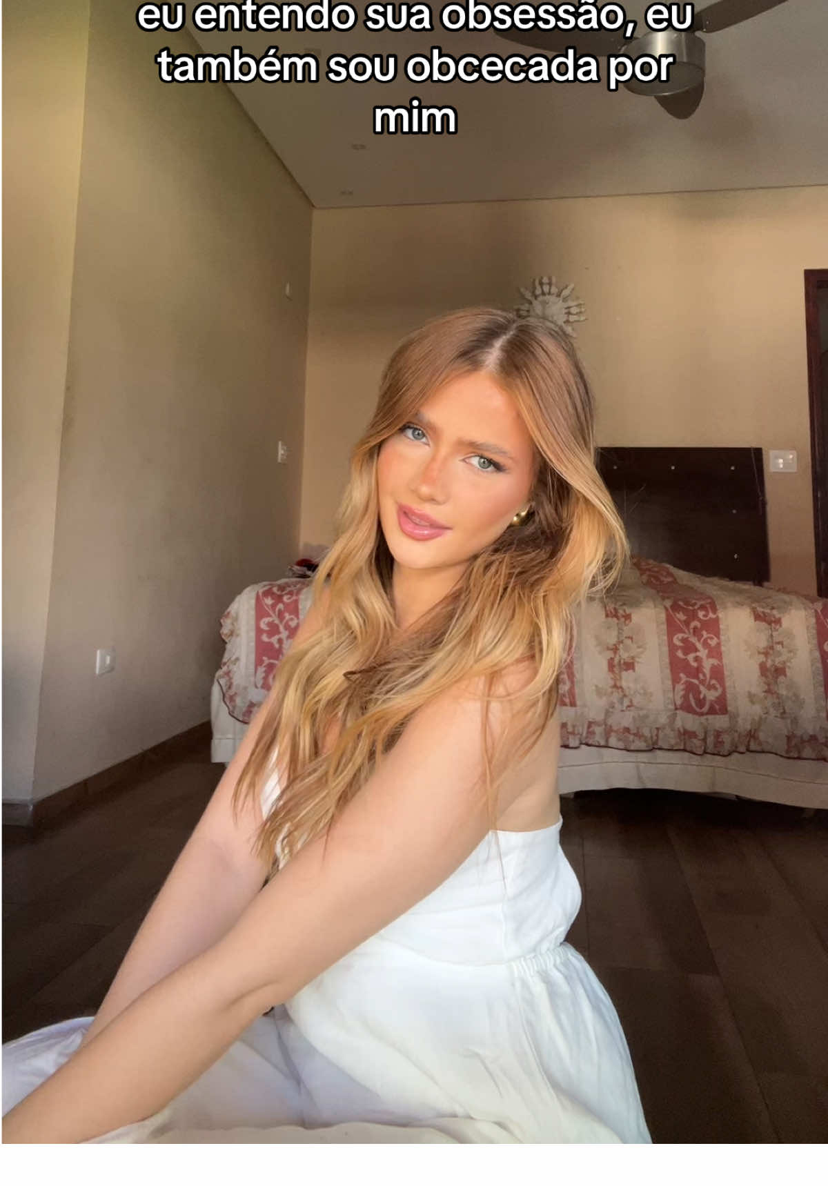 @&Egrave;rika Ferreira