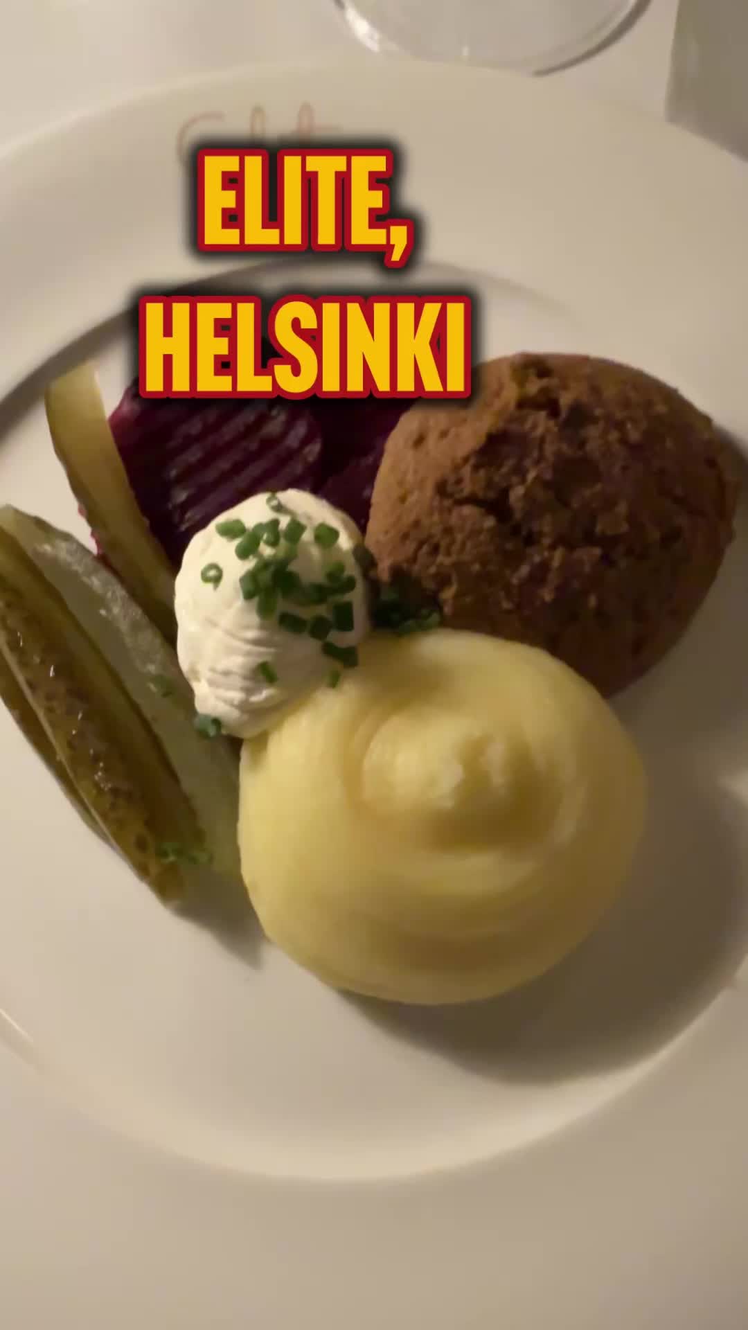 @Sy&ouml;m&auml;hommat