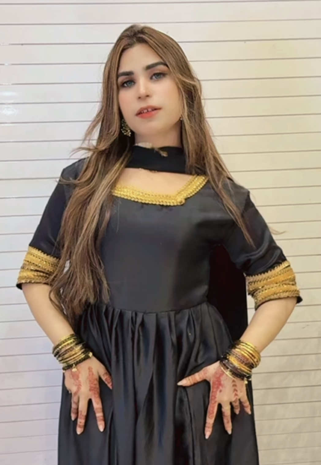 @✨𝘼𝙧𝙤𝙤𝙟 𝙊𝙁𝙁𝙞𝙘𝙞𝙖𝙡👑