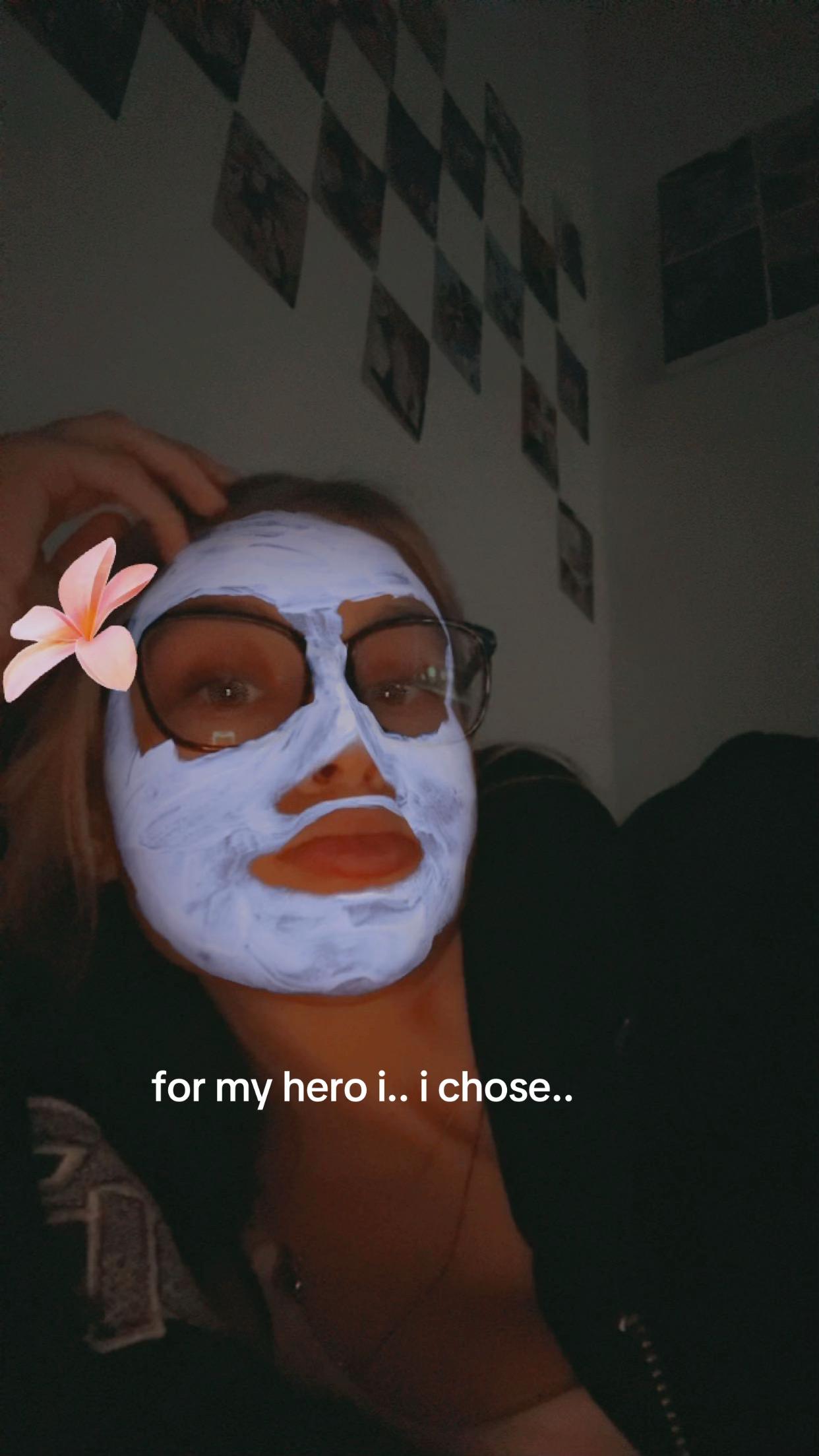 @𝐋 𝐈 𝐋 𝐒 ఌ