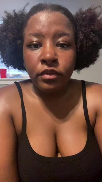 @Smexymarie22