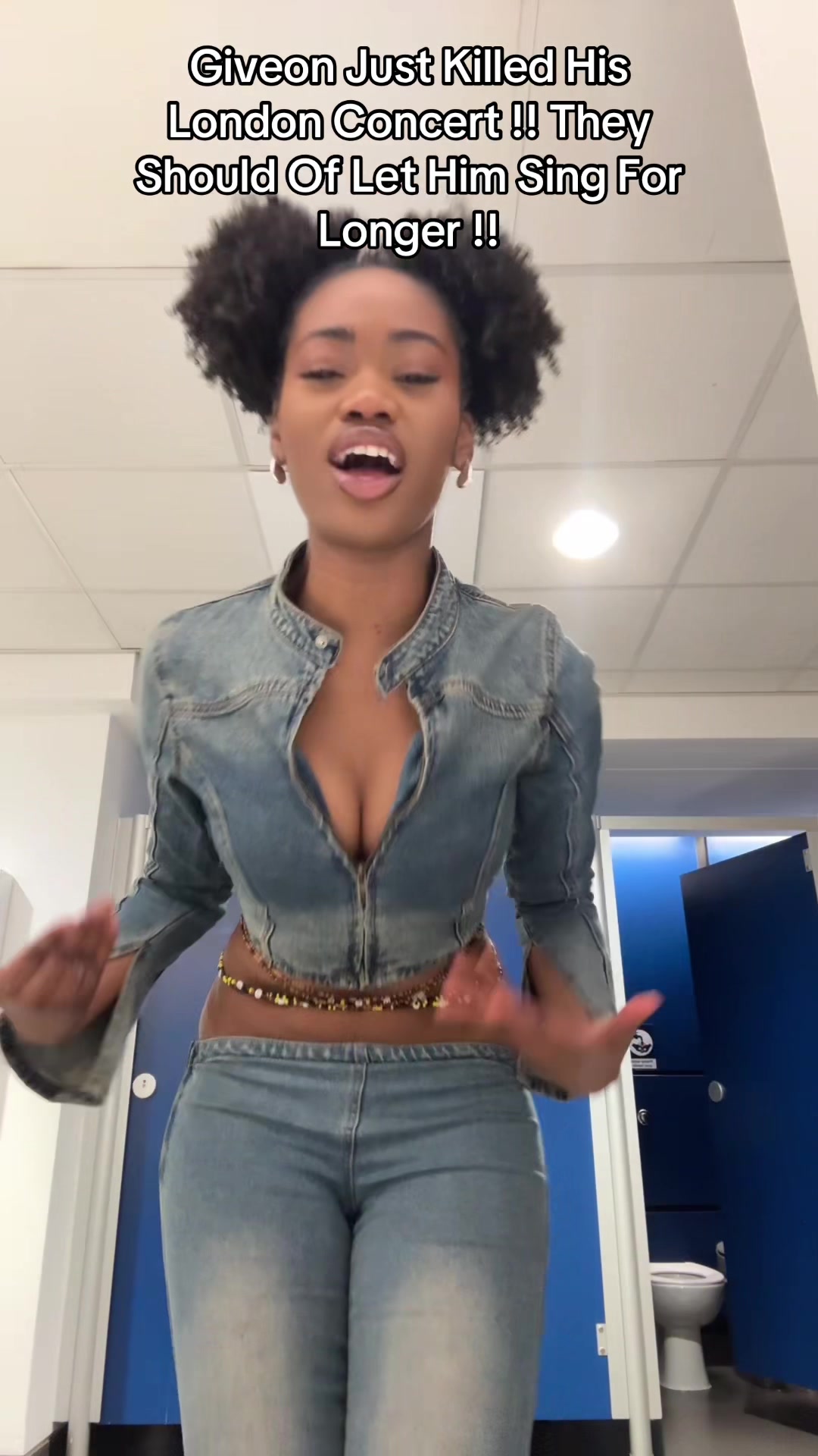 @Athenaarr