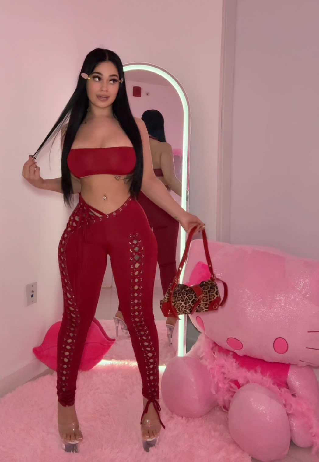 @TiffyDoll
