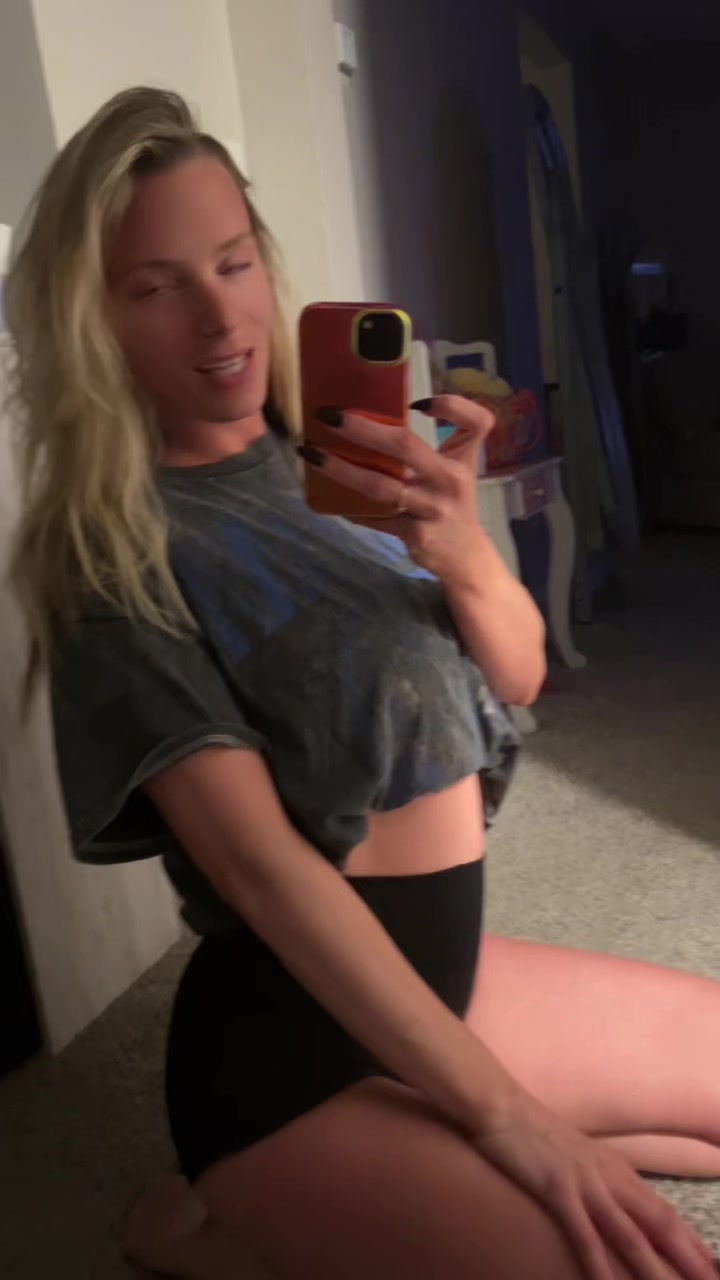 @B👑