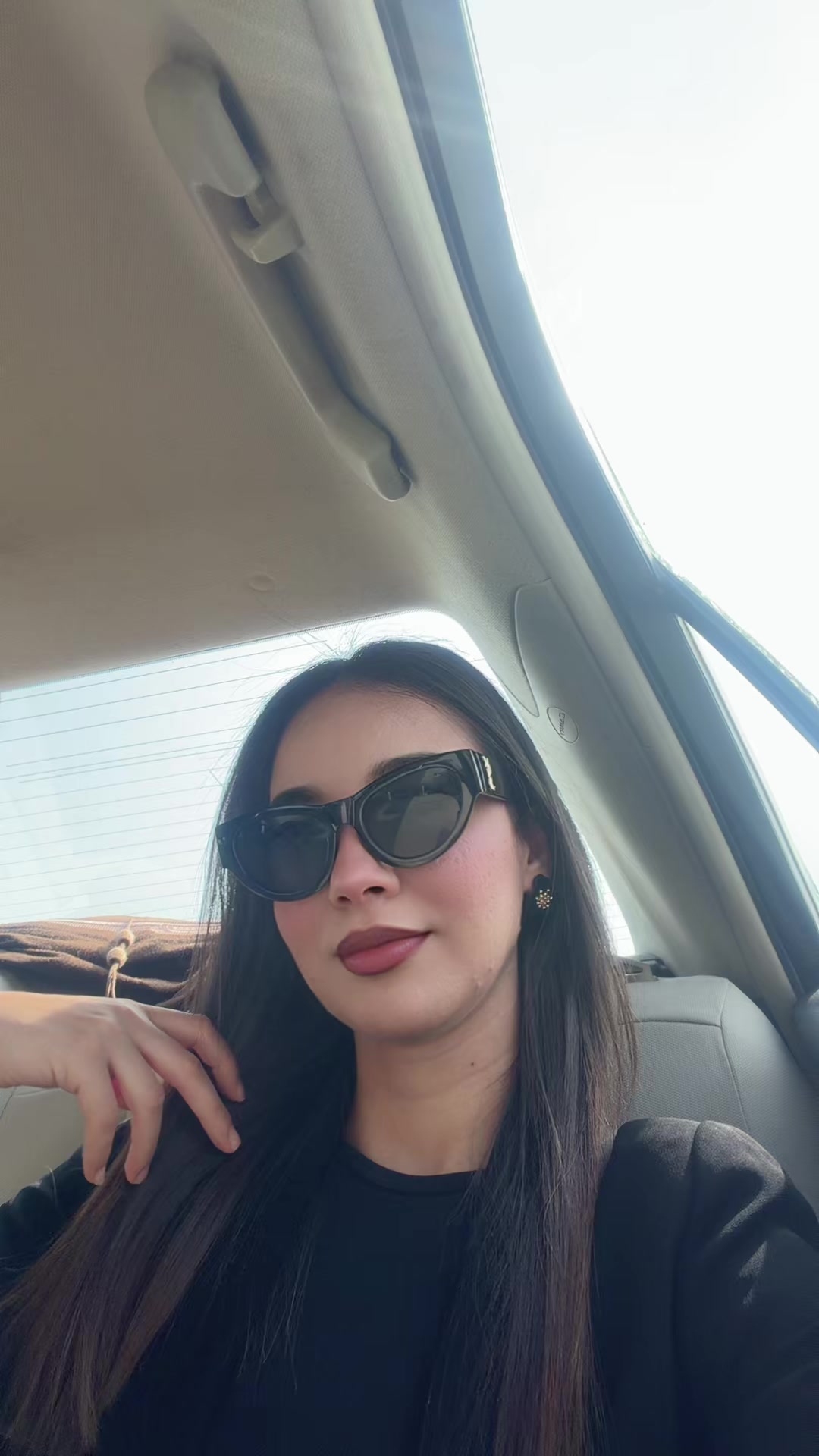 @_iam_nourseen 🦋