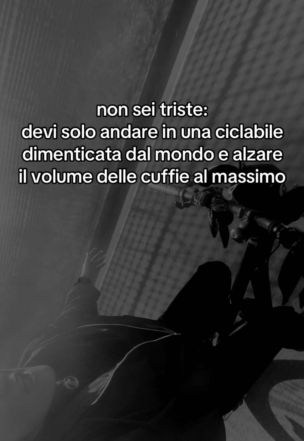 @Madi💭🏍️