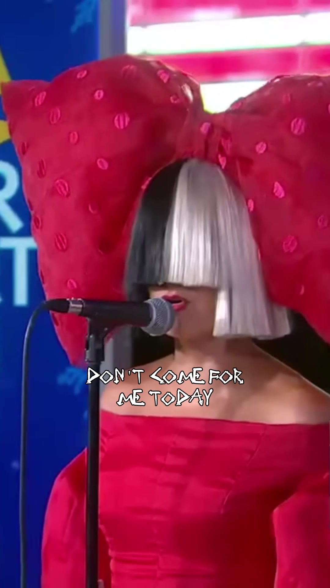 @Sia