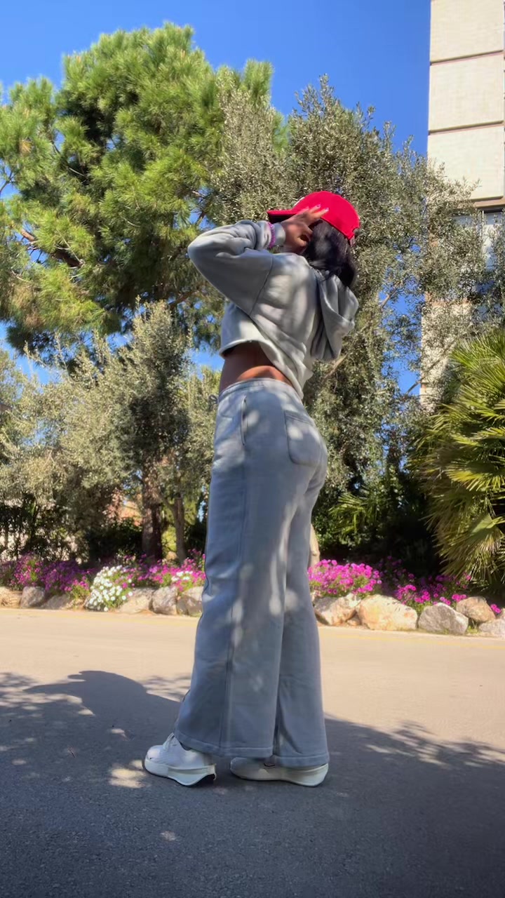 @Luisabeth