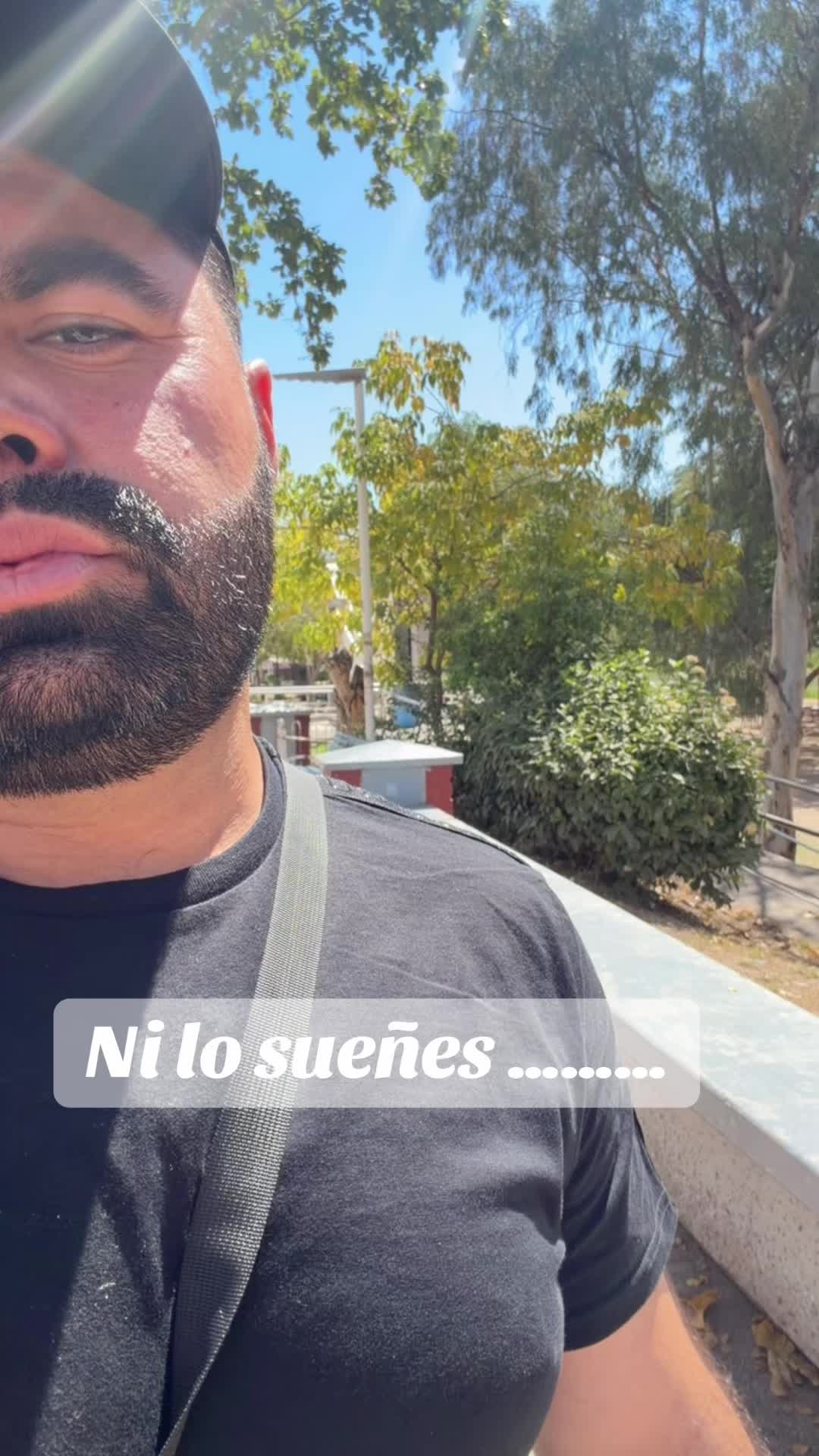 @Jr Robles