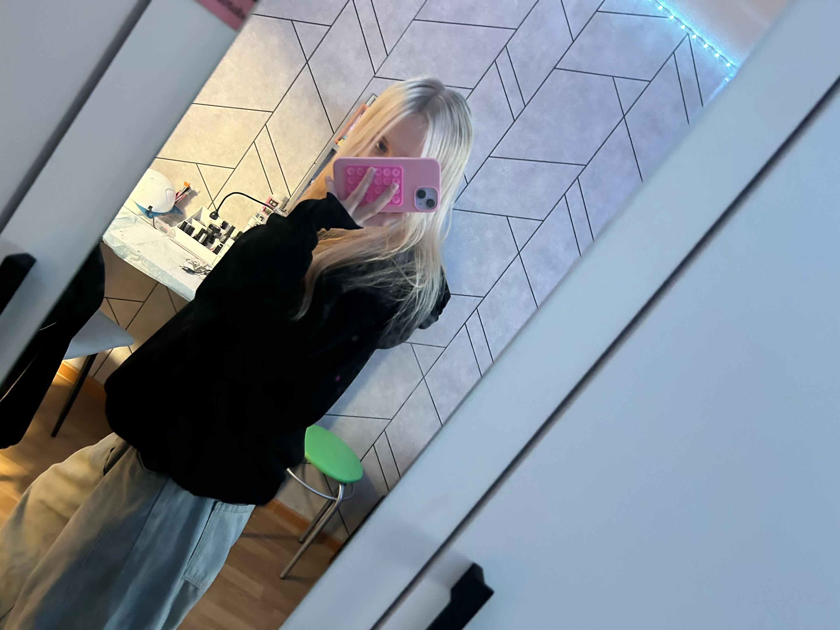 @user09733941258