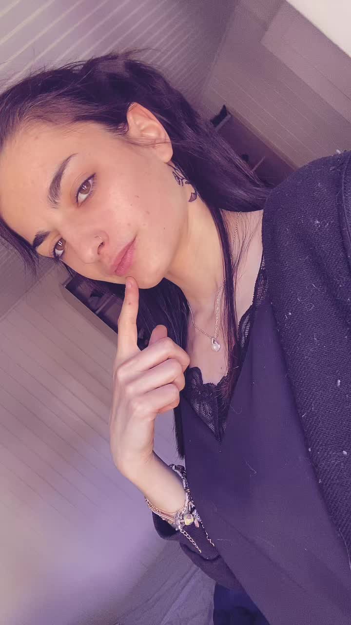 @Alyssia🖤