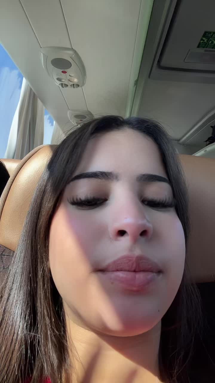 @𝓂𝒶𝓇𝒾ℯ_𝓂