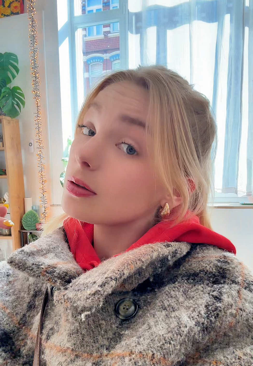 @leaafcqr