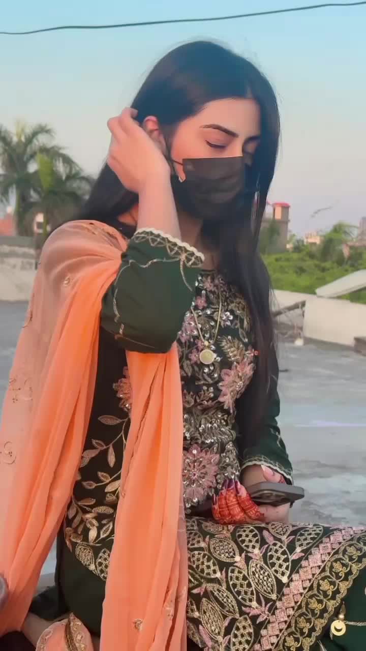 @🦋