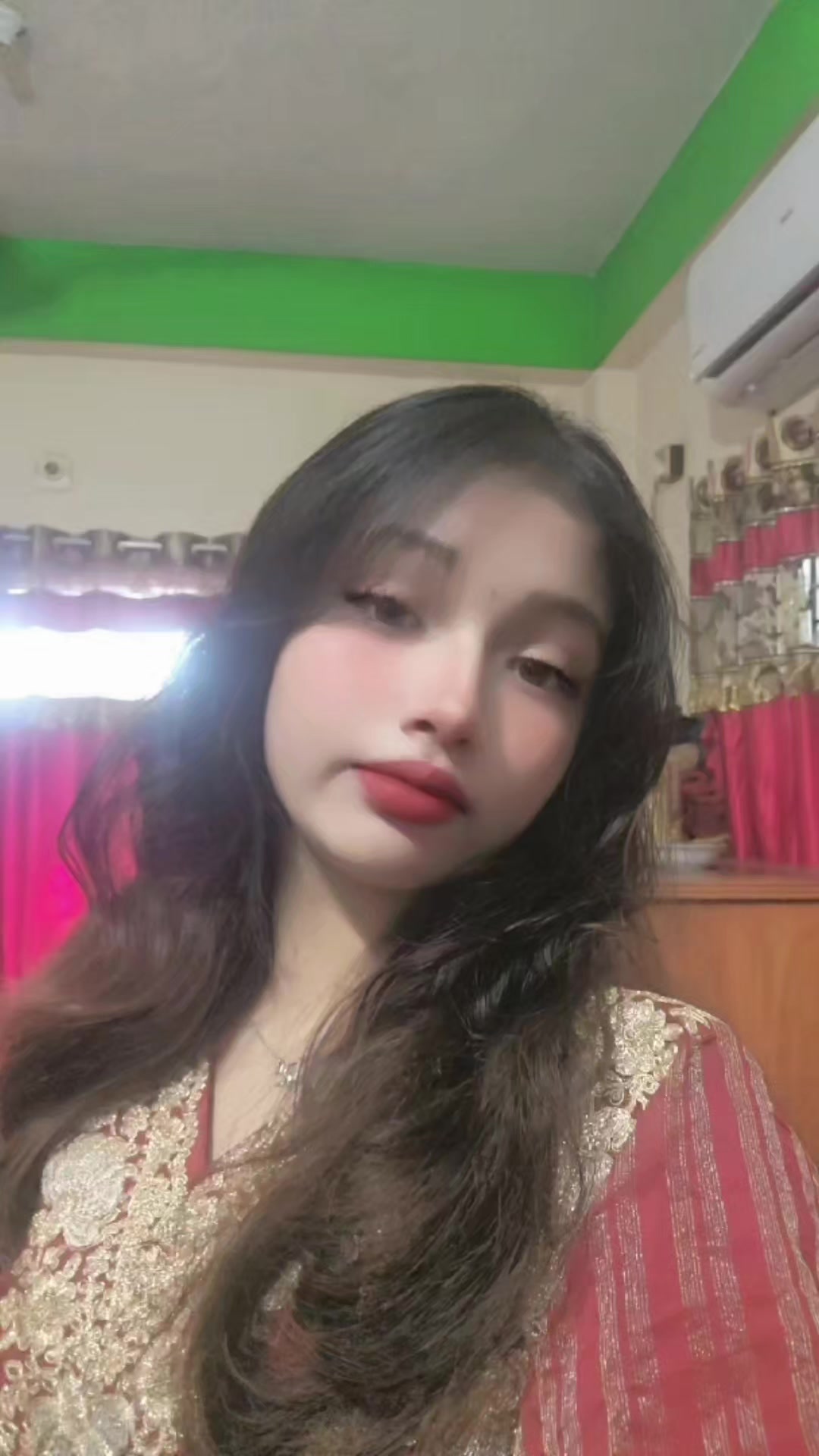 @🐱