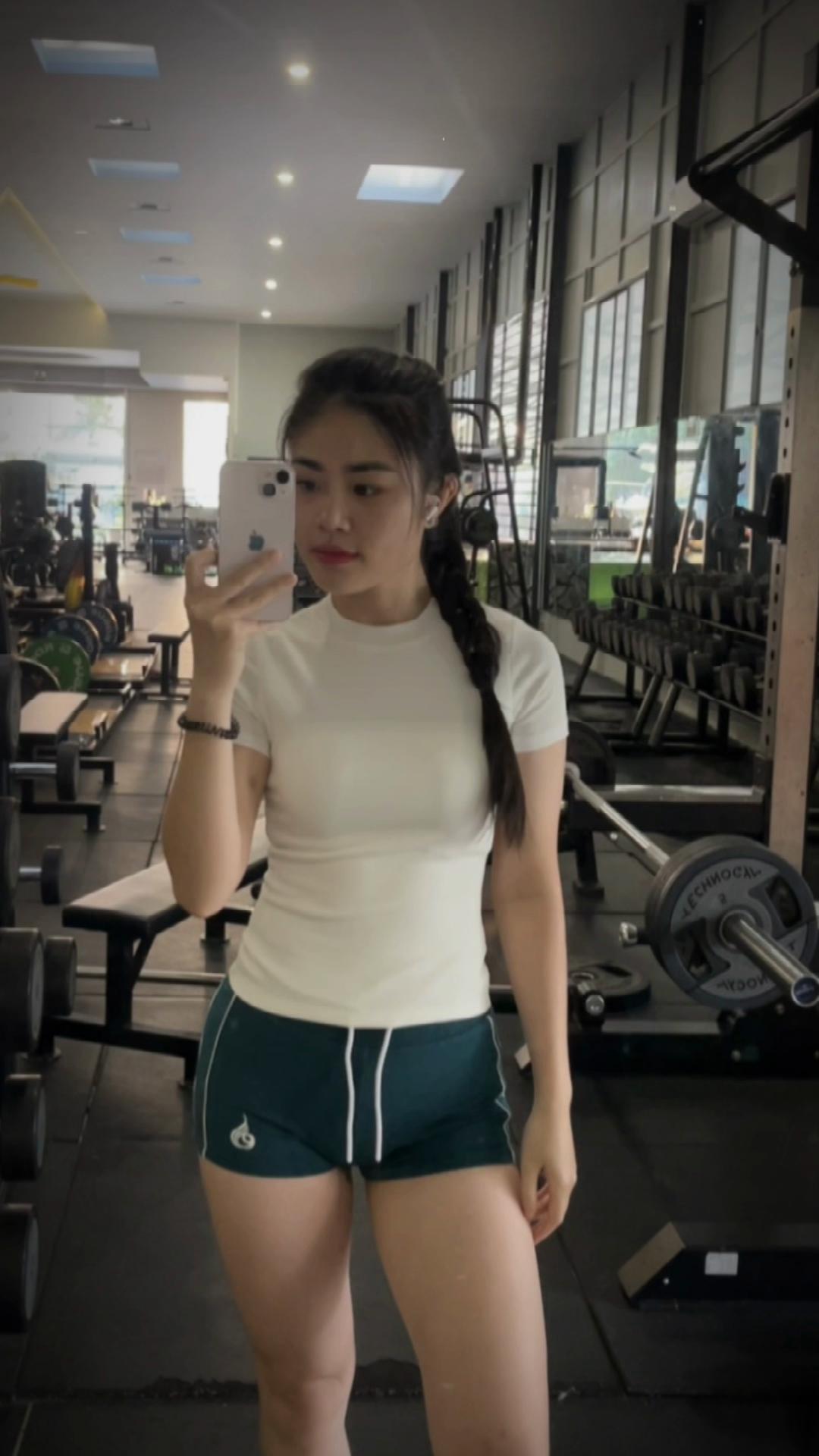 @Sáu giờ dậy🦦