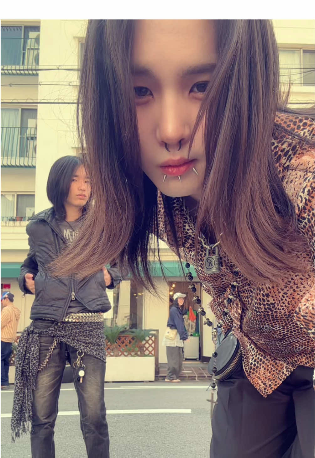 @襟足