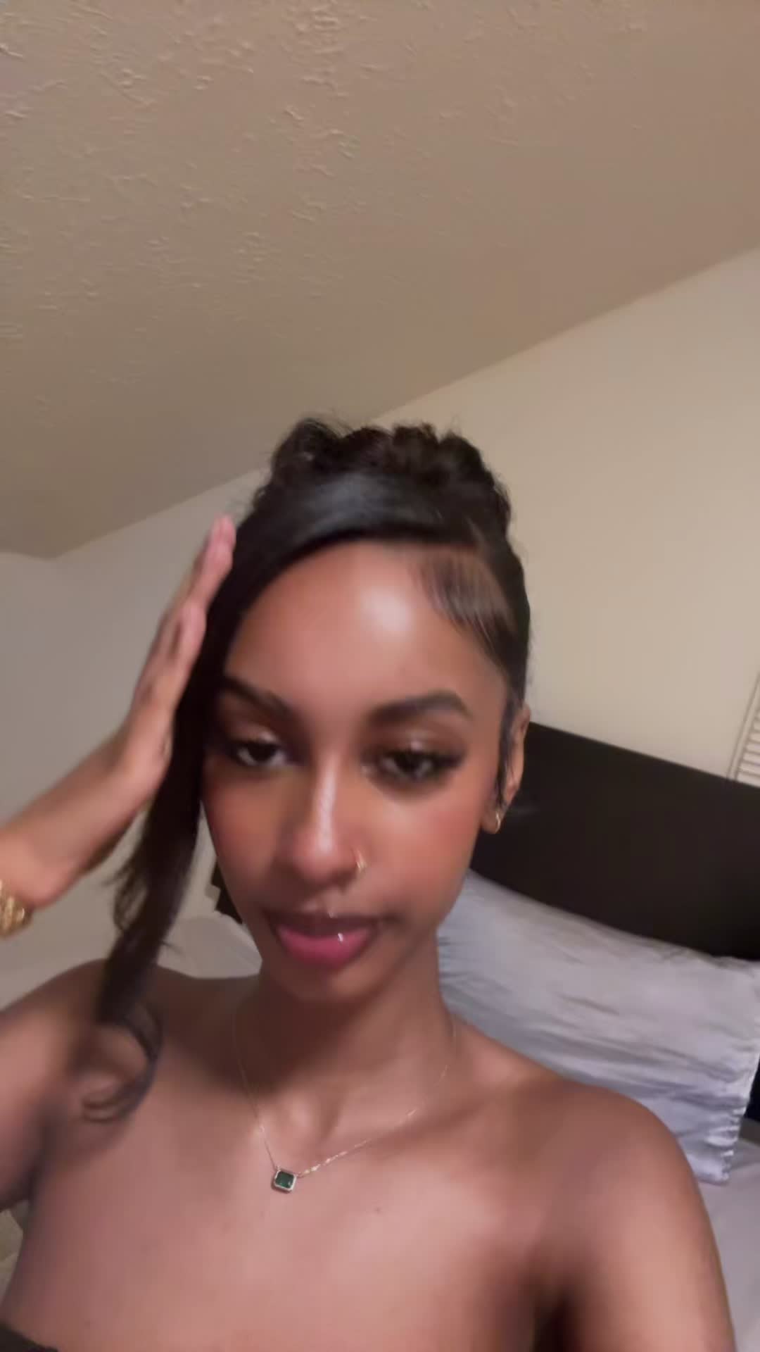 @Baby R