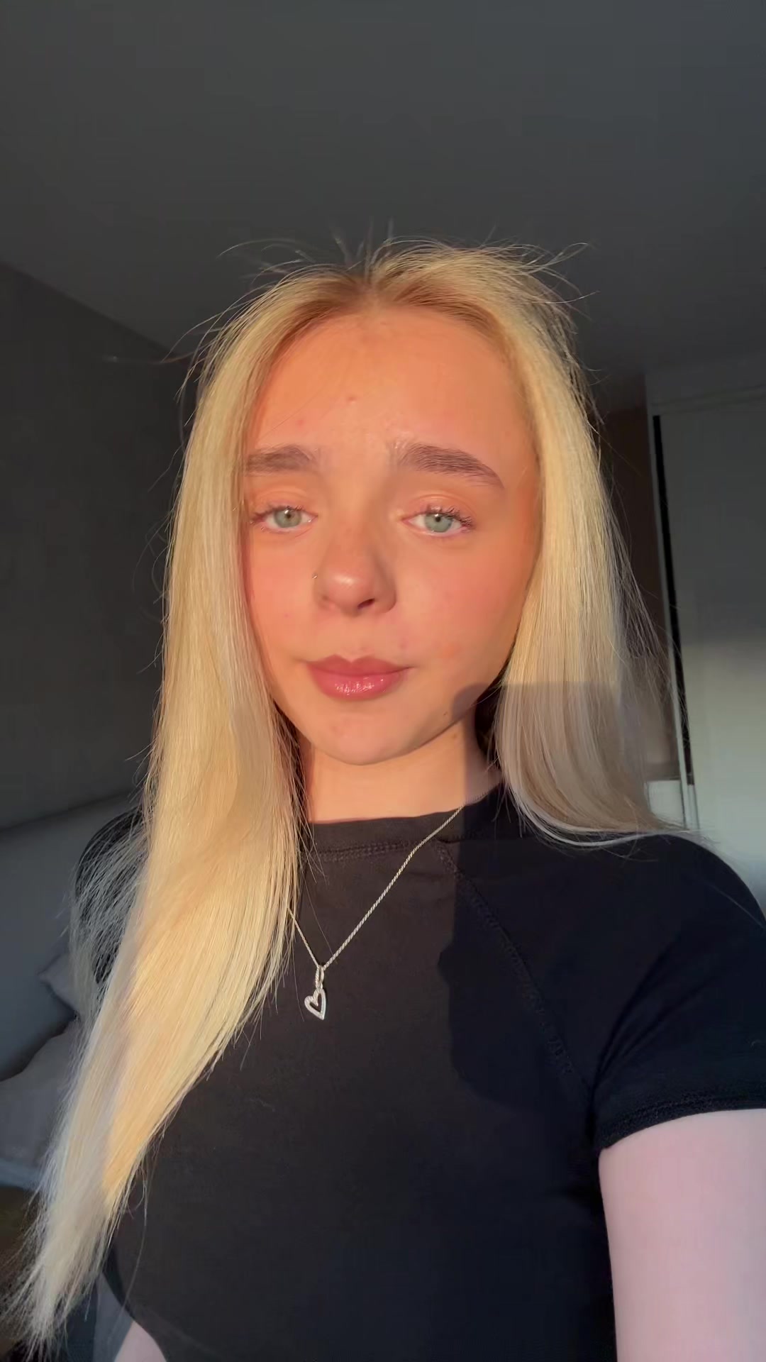 @𝐀𝐮𝐫𝐨𝐫𝐚 𝐆𝐫𝐚𝐜𝐞 ꨄ