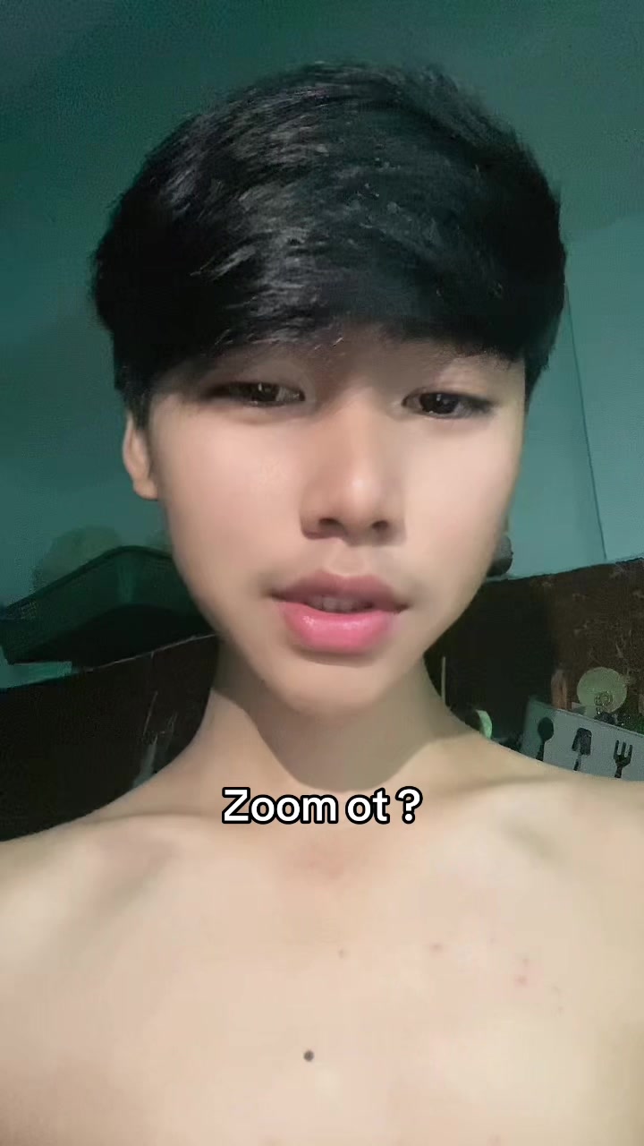 @vannyro_kdorthom