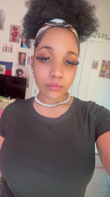 @sexydollygabby