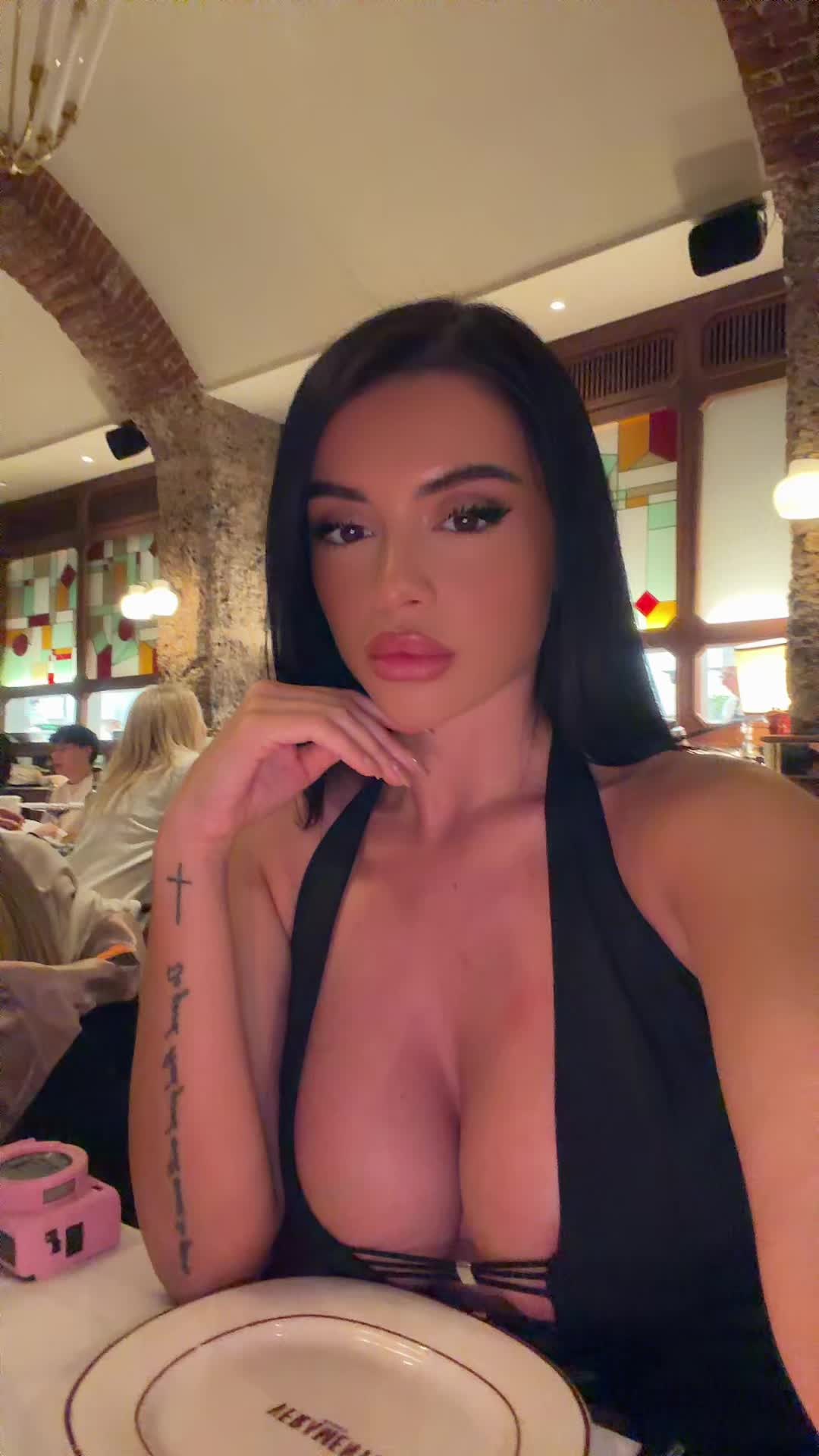 @Kiaranikolli