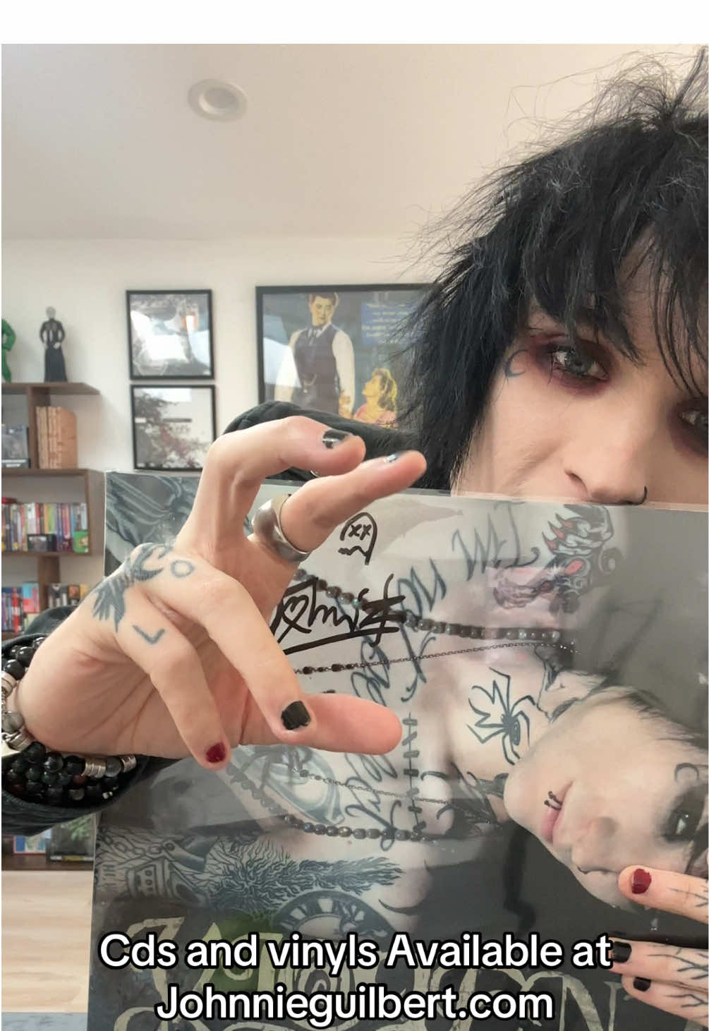 @Johnnie Guilbert