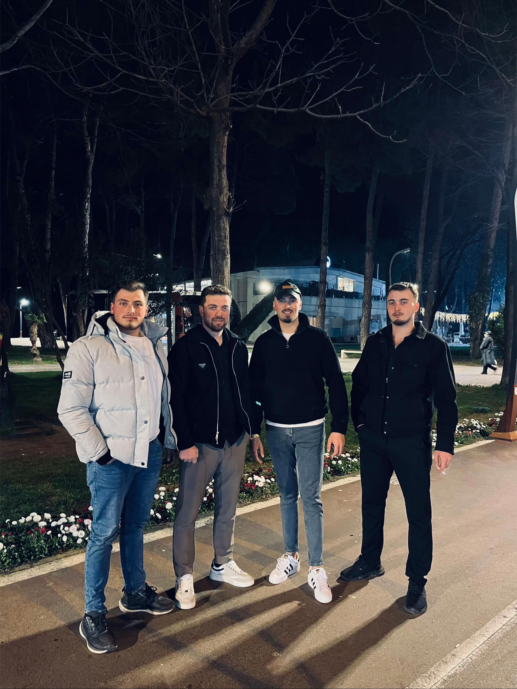 @Hakan G&uuml;neş 👑