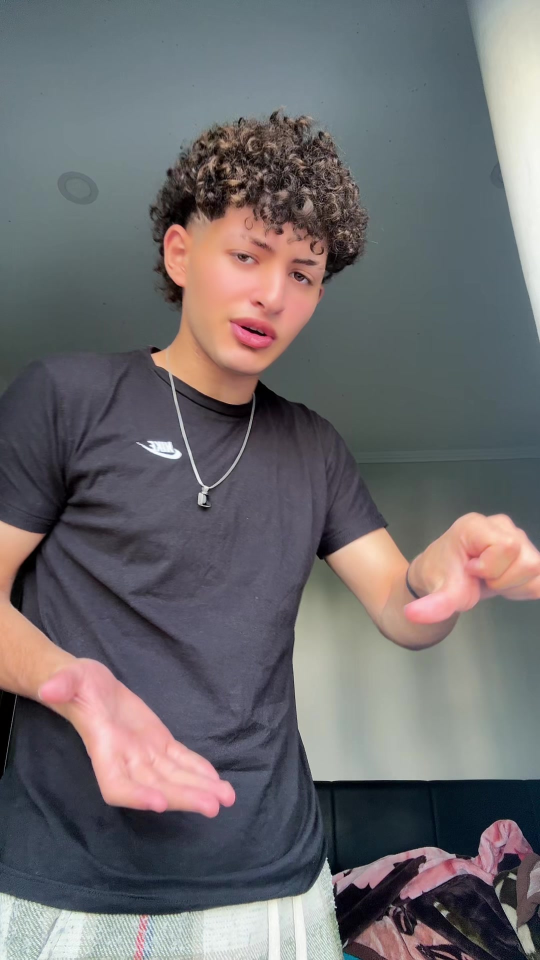 @Yassinjohnson17