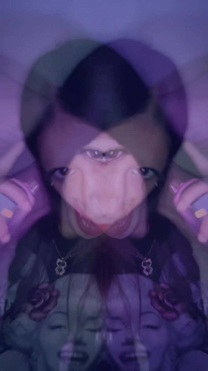 @🧿