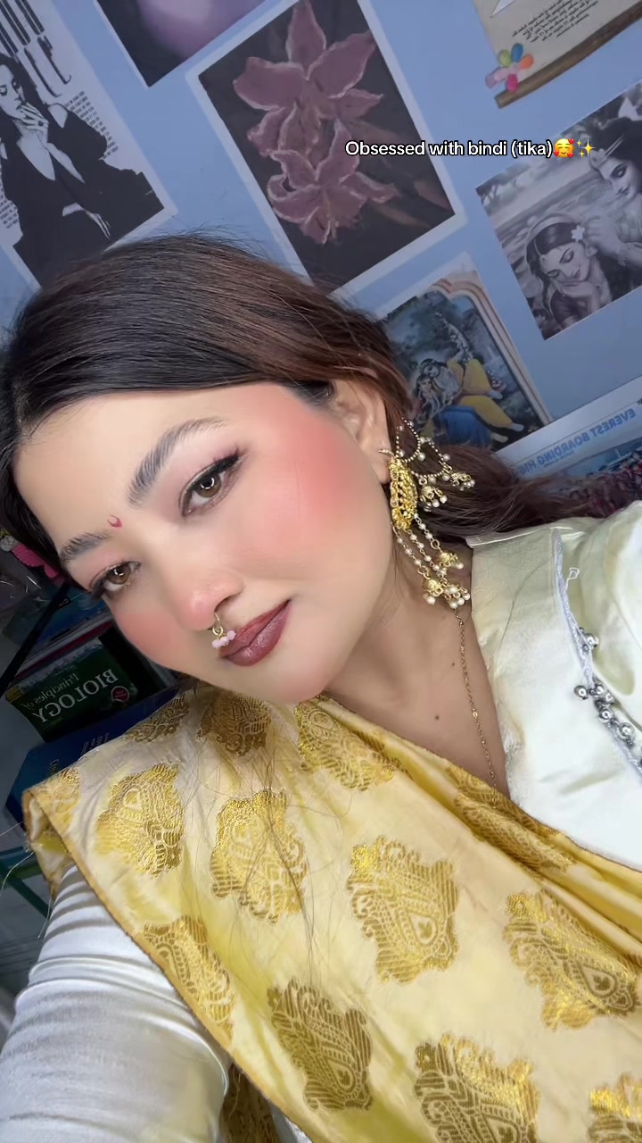 @मिनु🦚