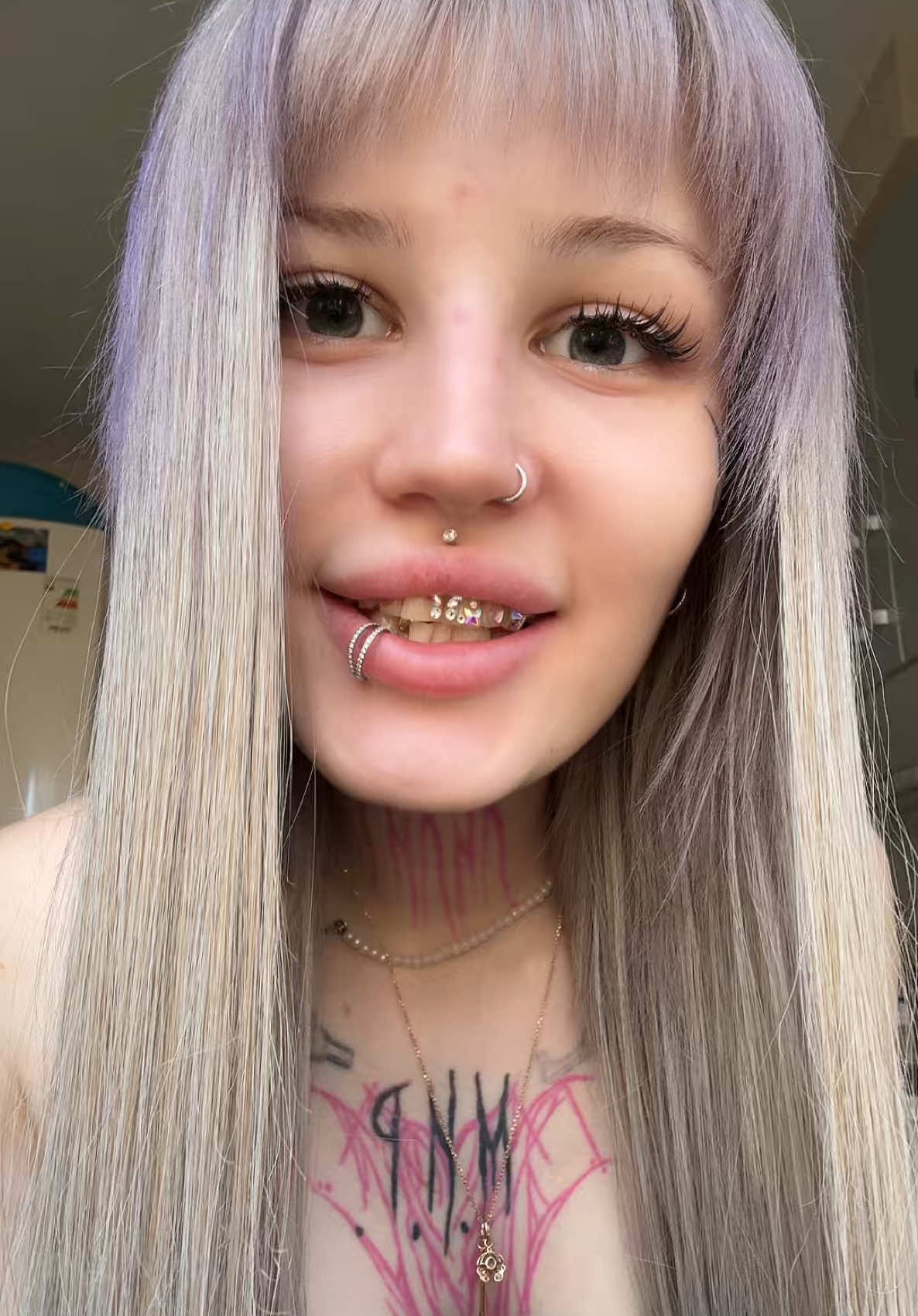 @XANYBUNNY (Ксанни Банни)