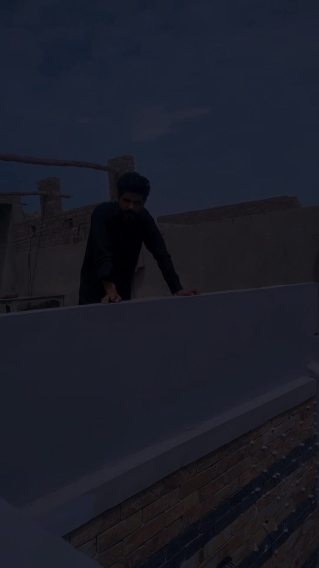 @زین علی گھانگھرو