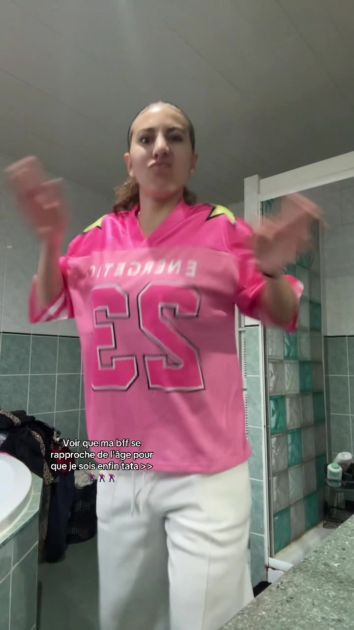 @𝒮𝒶𝓇𝒶𝟣𝟢𝟢𝒽✅