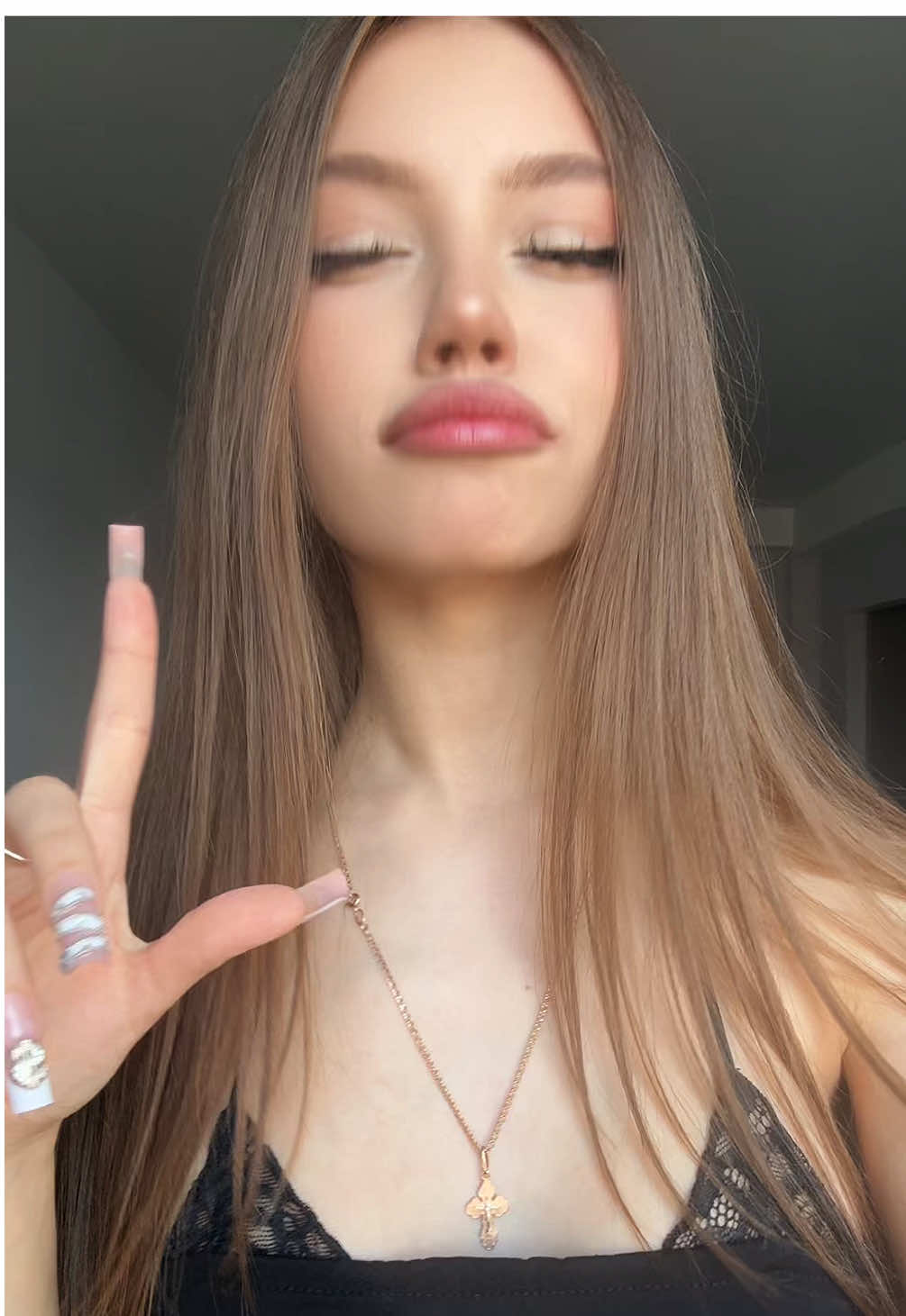@RYZHAKOVA🎀