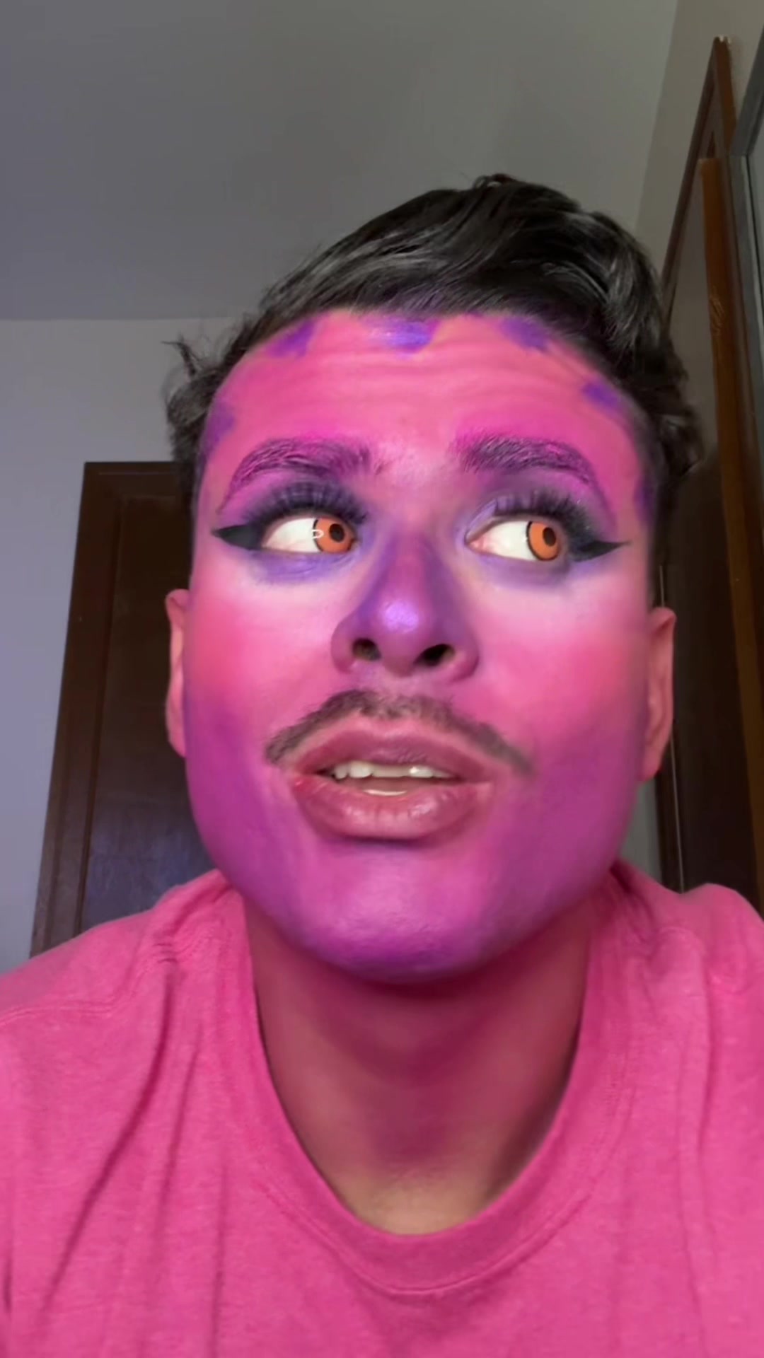 @Russ🥵🌈