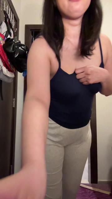 @Debyy